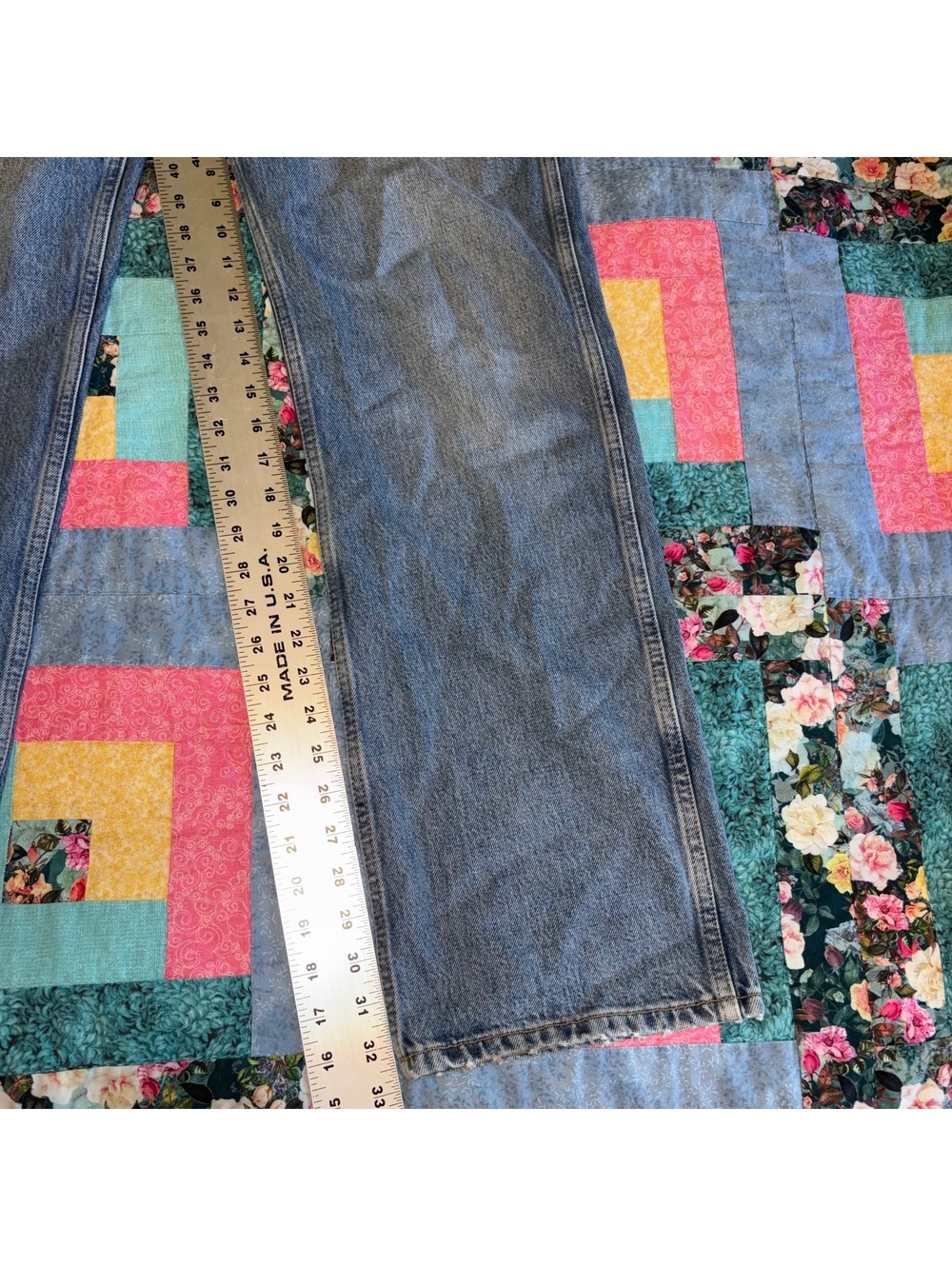 RE/DONE $275 90s High Rise Loose Classic Woman’s 29 Jeans in Light Blue Denim - Picture 9 of 9